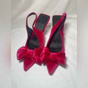 ASOS Design • Fuchsia Bow Slingback Heels 🎀
